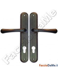 Maniglie Cremonesi per Porte e Finestre Serie Delta in Ottone Bronzato Graffiato 2